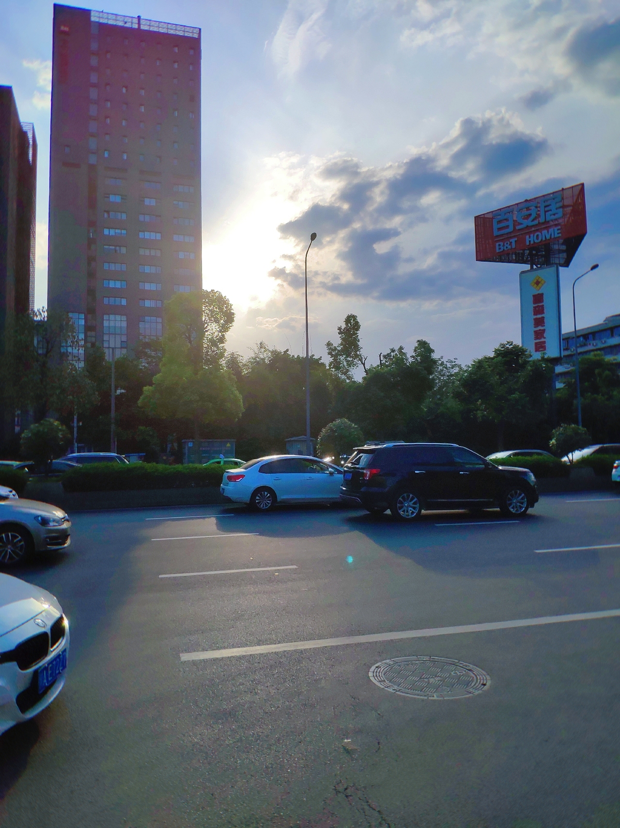 成都的夕阳西下