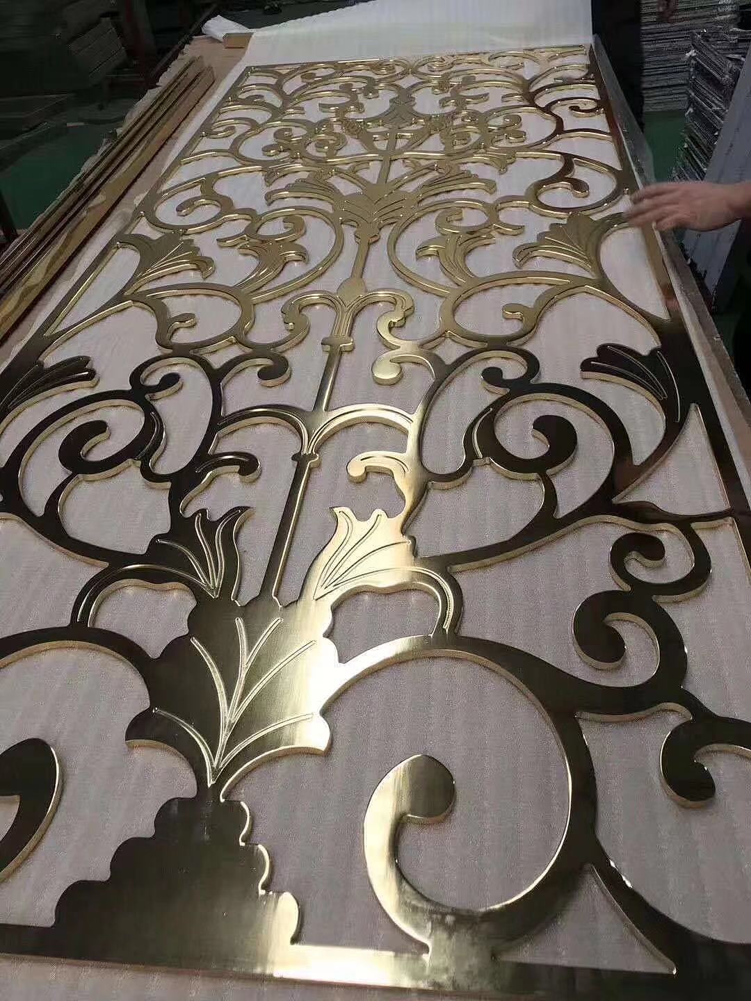 简约时尚小轻奢主义入户客厅装饰玄关隔断