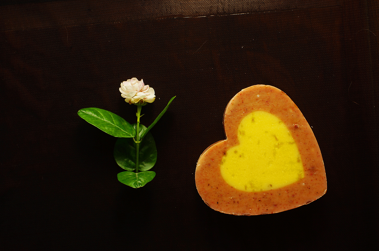 皂感—太极 ，玉容生（图ZMTc3OTYyNjQ=） - 其他手工艺 - 站酷设计师皂美酱原创素材 - 站酷ZCOOL