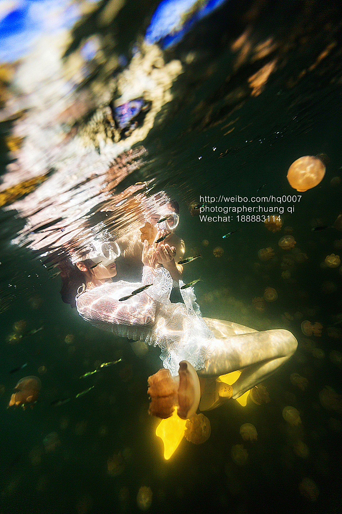 水下摄影（图ZNDUxNTYyNjA=） - 人像摄影 - 站酷设计师摄影师黄棋原创素材 - 站酷ZCOOL