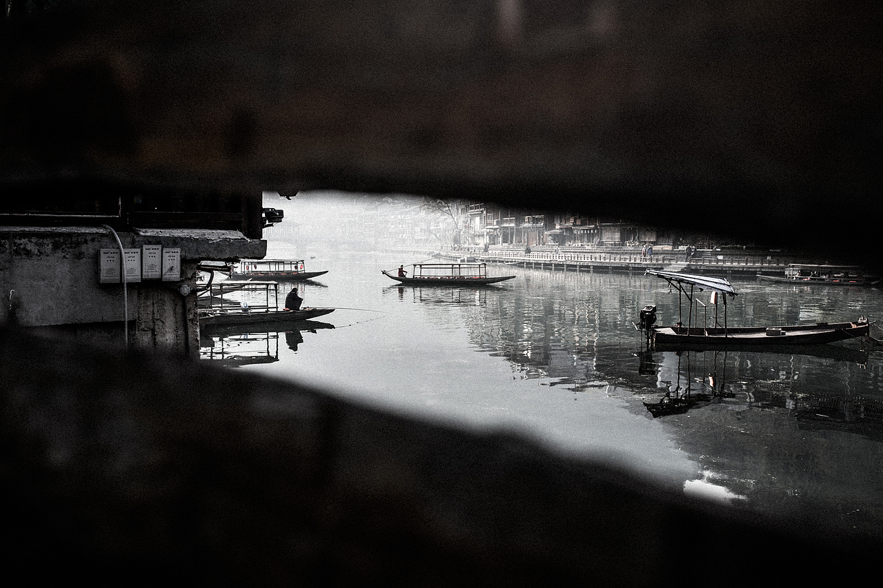 忆—凤凰古城（图ZMTAzOTMzNjY0） - 风光摄影 - 站酷设计师十月Me原创素材 - 站酷ZCOOL