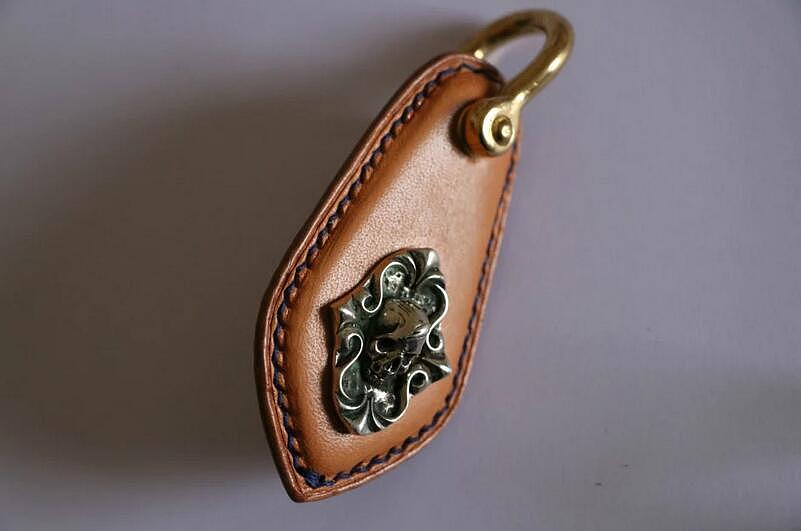 手工植鞣牛皮钥匙扣