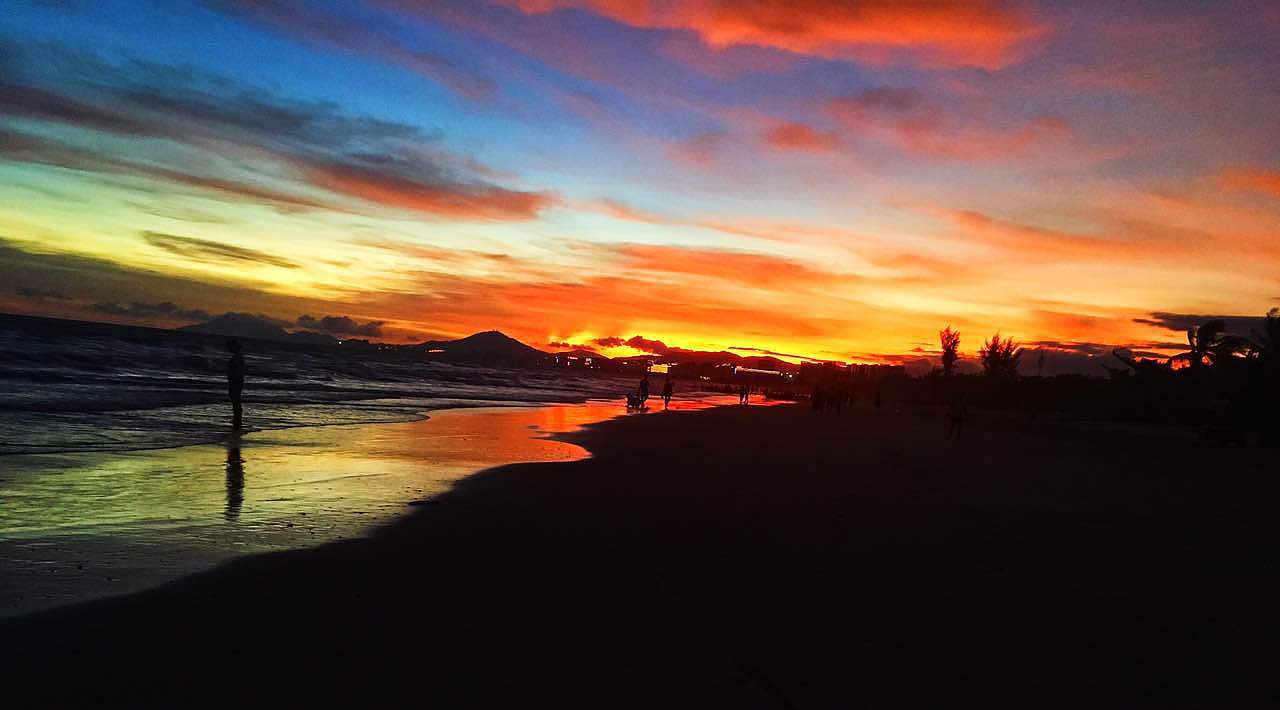 翼在三亚——时间轴上的故事（图ZOTAwODY1ODg=） - 短片 - 站酷设计师龙道传媒原创素材 - 站酷ZCOOL