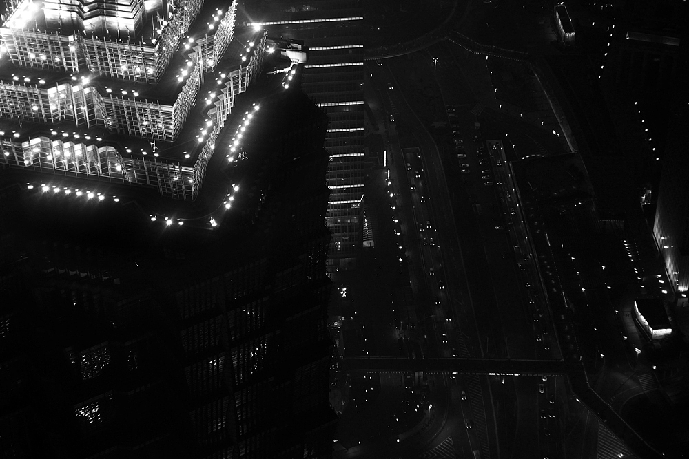 环球金融 ❤ 登高