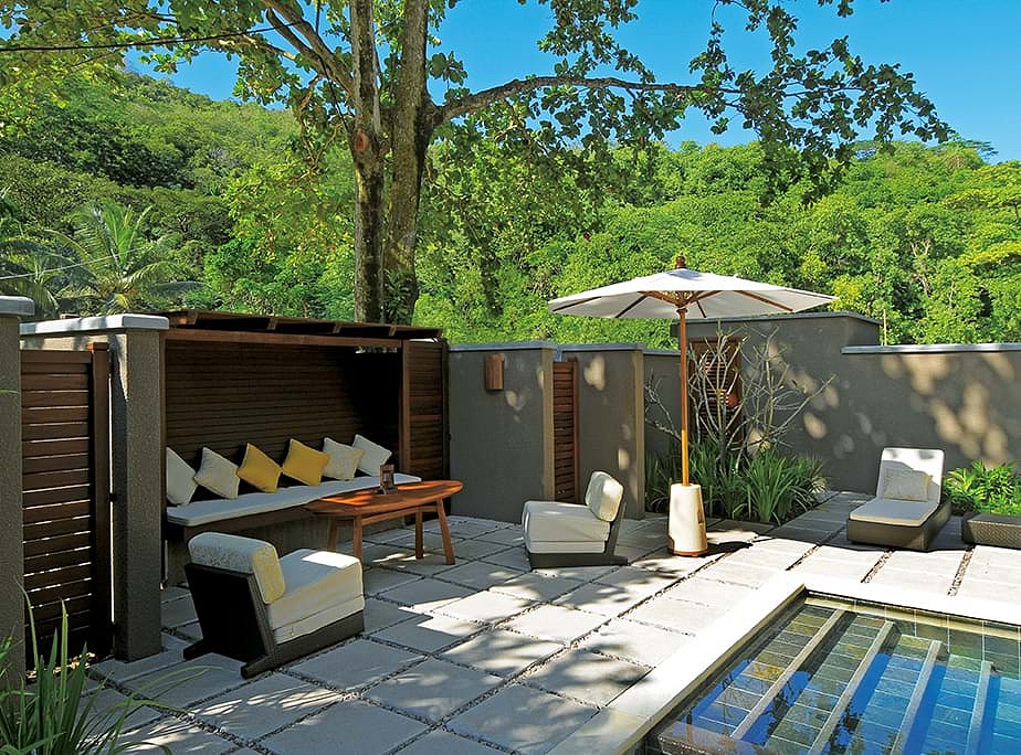 康斯丹艾菲莉亚