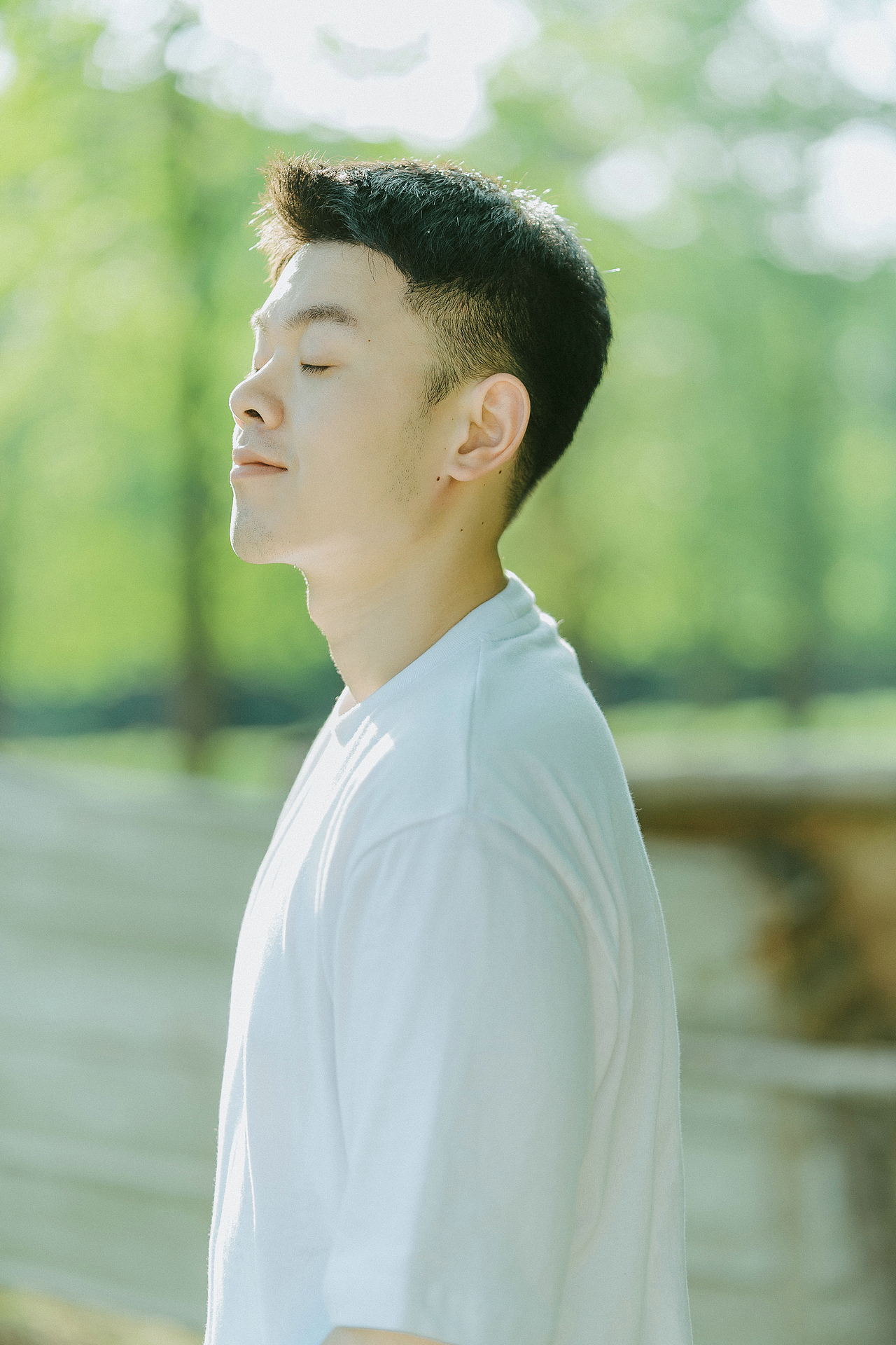 关于夏天——闪闪发光の少年 ｜Sony a7c（图ZMjU1MjIwMTE2） - 人像摄影 - 站酷设计师摄影师_Peng原创素材 - 站酷ZCOOL