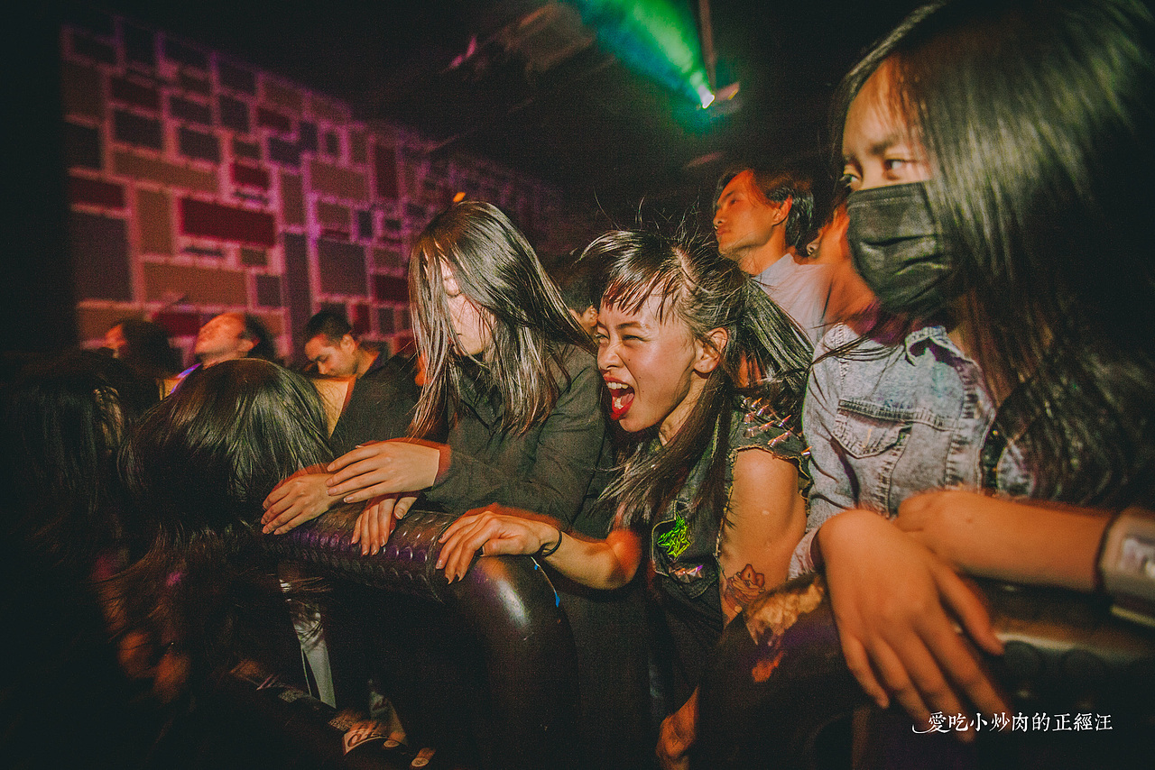 B10现场《黑麒》