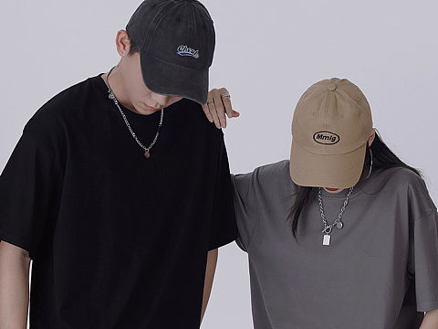 日常服装拍摄｜简约情侣版T恤