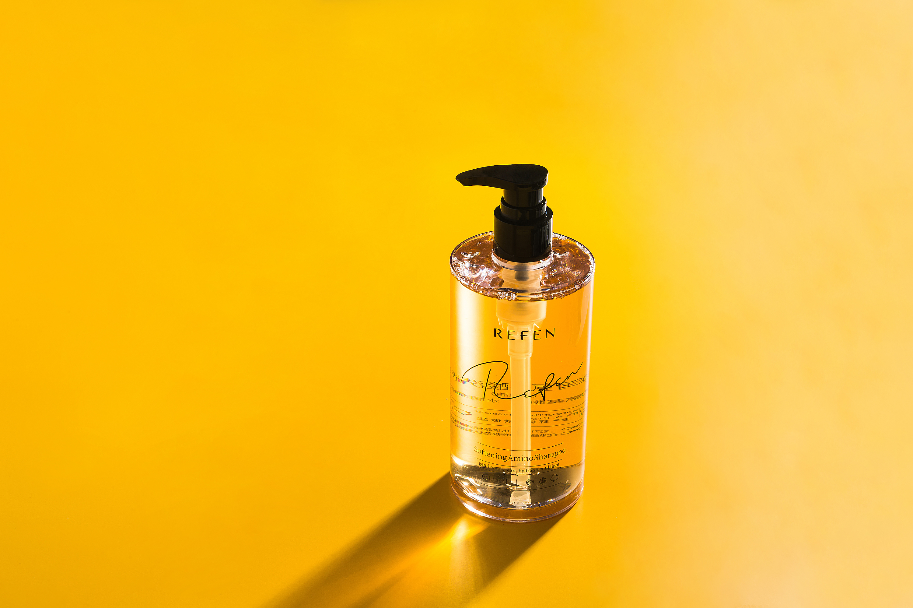 彩色沐浴露摄影