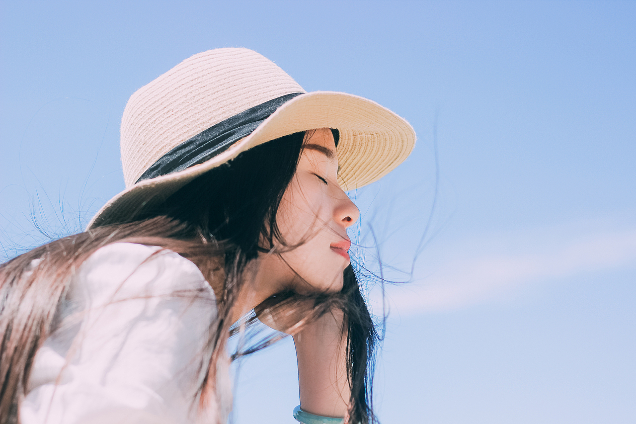 她要寻找生活的刺