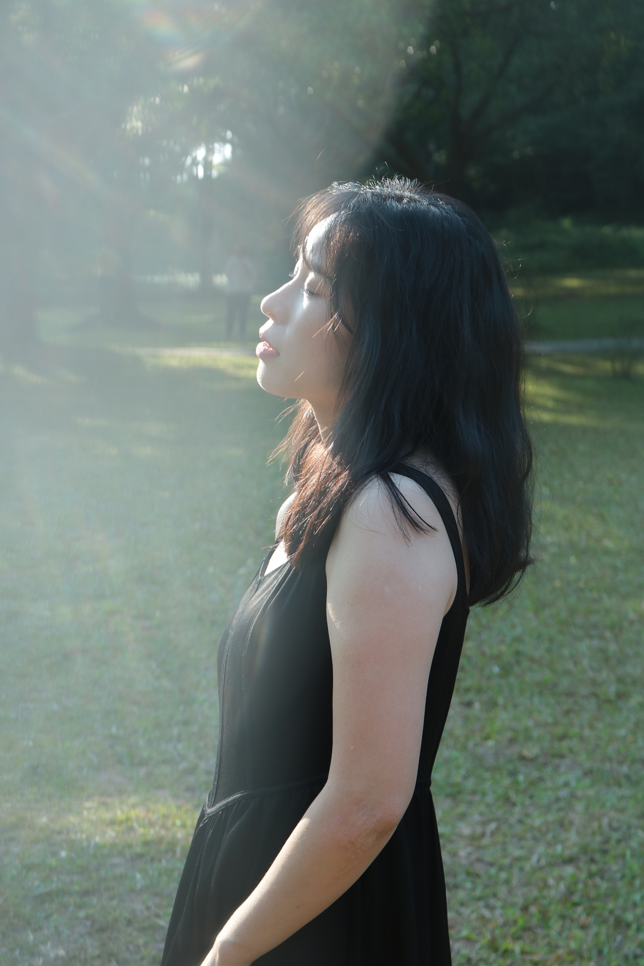 再放一波生图,小姐姐侧颜绝了