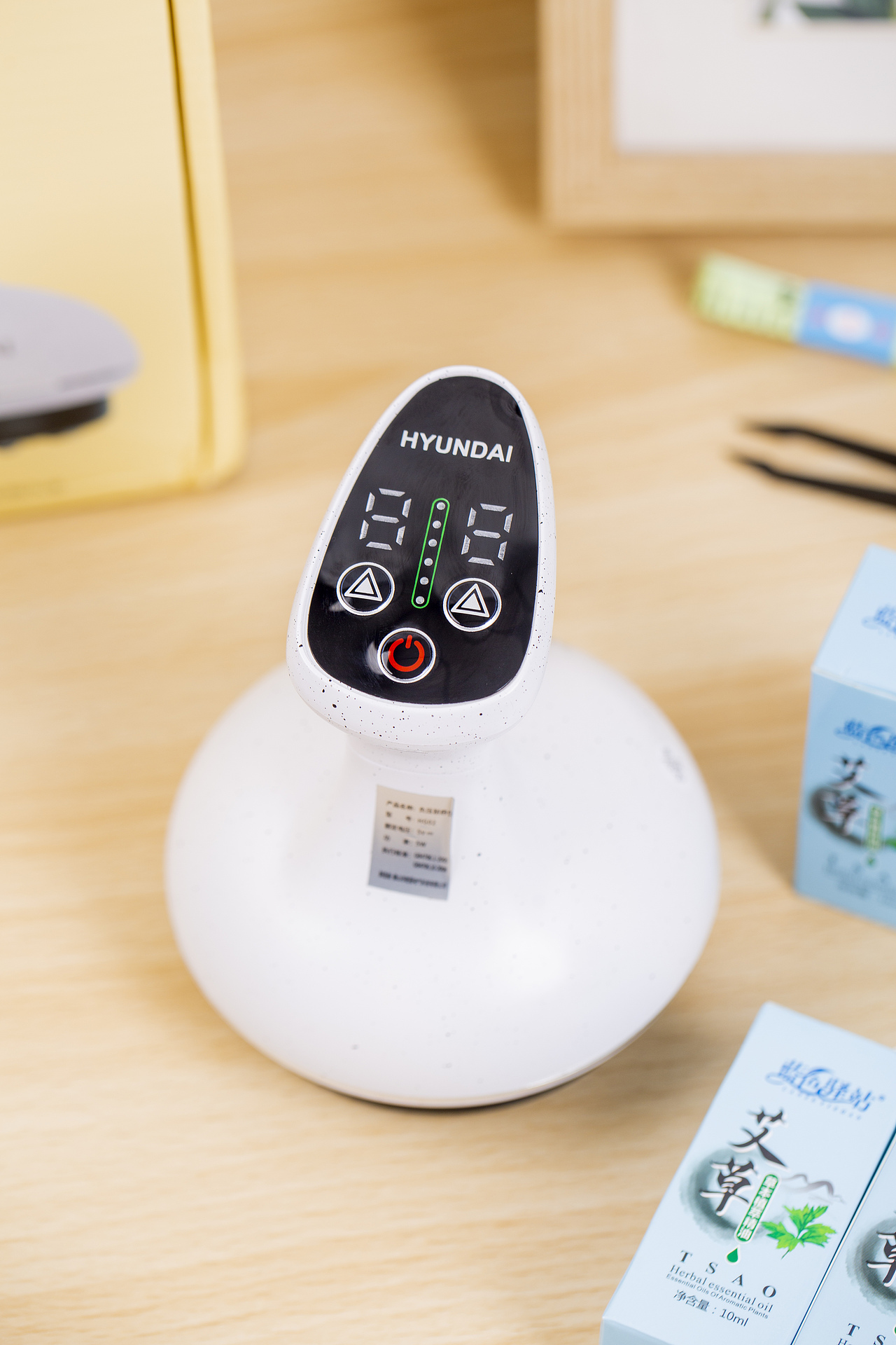 有间|韩国现代电动刮痧仪（图ZMzQ5MzkxODUy） - 产品摄影 - 站酷设计师有间图片社原创素材 - 站酷ZCOOL