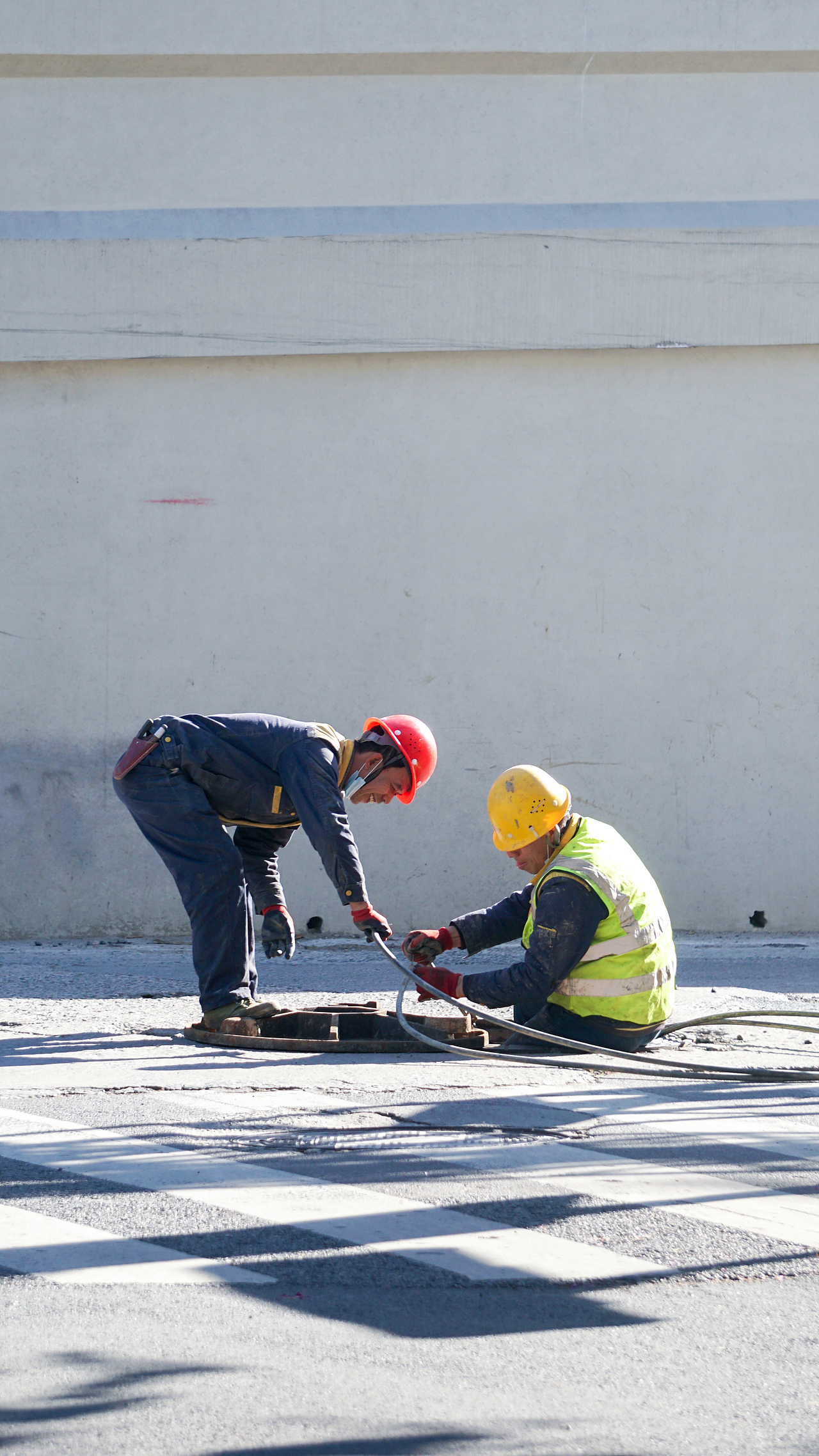 福州扫街221218（图ZMzI1ODA0MjUy） - 人文/纪实摄影 - 站酷设计师炭烤旺旺原创素材 - 站酷ZCOOL