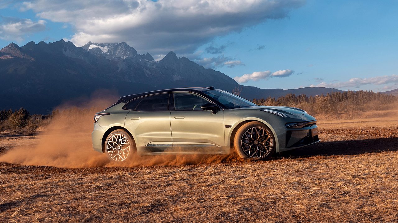 汽车摄影lifestyle美图 极氪 zeekr 001（图ZMzYzMTUzMzky） - 产品摄影 - 站酷设计师陈同健原创素材 - 站酷ZCOOL