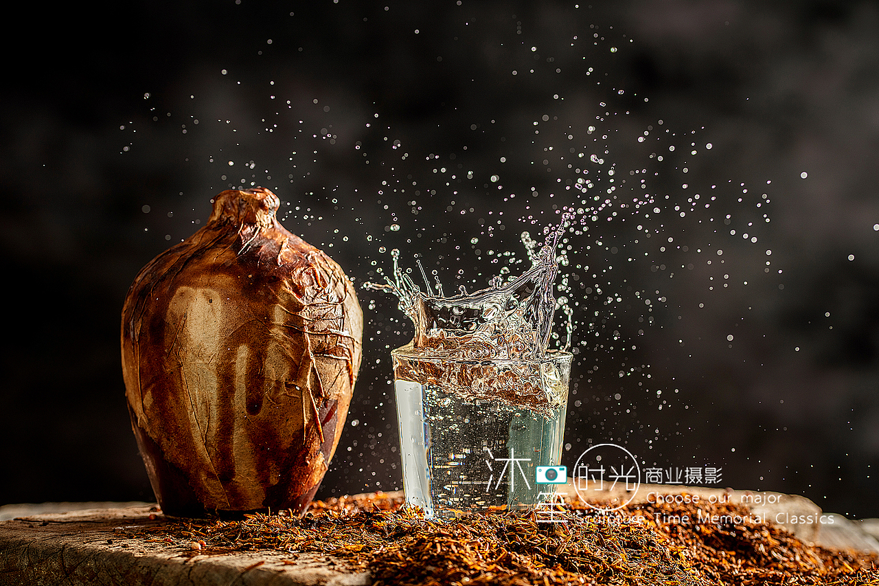 白酒拍攝（圖ZMzA1MjcxNjc2） - 產(chǎn)品攝影 - 站酷設(shè)計(jì)師沐笙時(shí)光商業(yè)攝影原創(chuàng)素材 - 站酷ZCOOL