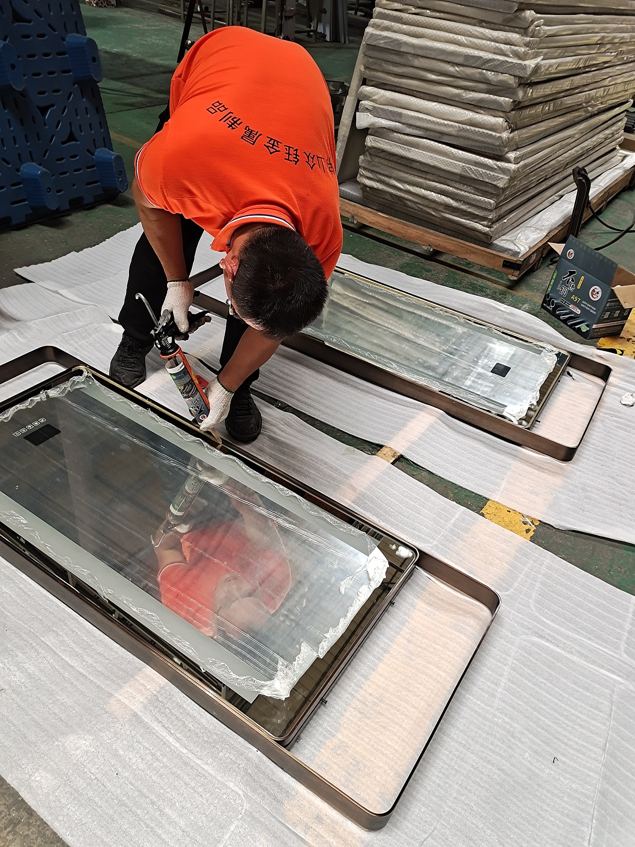 石家庄滹沱河酒店夹丝玻璃屏风