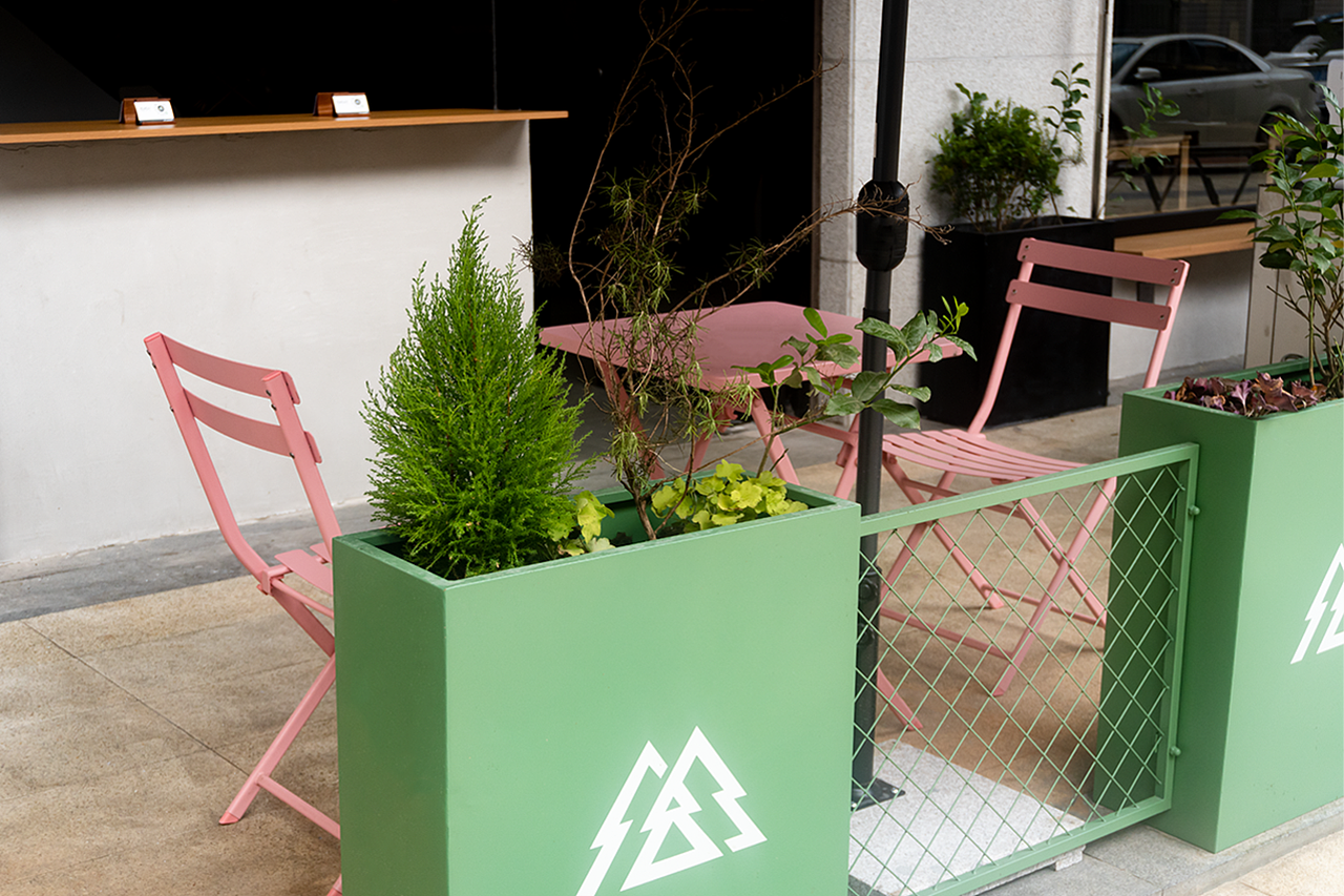 PINESEEN-为人民￥服务（图ZMzUyOTQ5MzU2） - 品牌 - 站酷设计师王二八原创素材 - 站酷ZCOOL