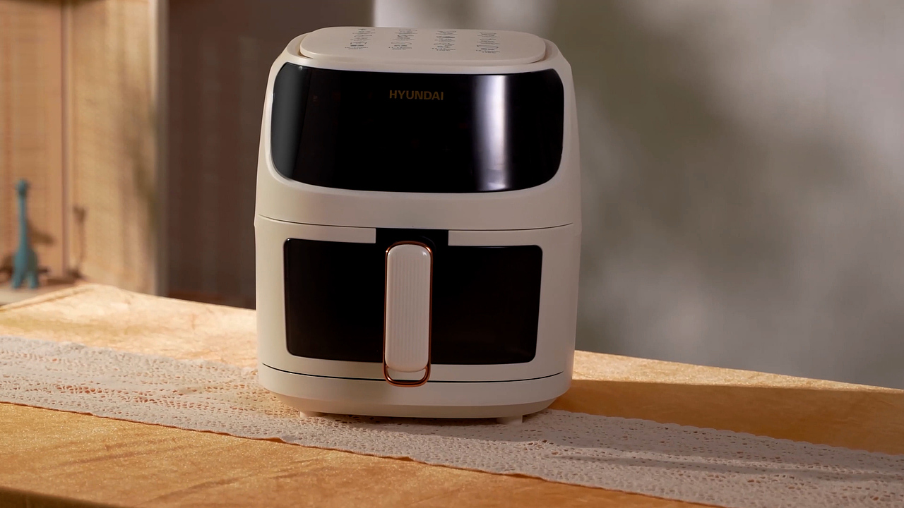 方便携带的空气炸锅