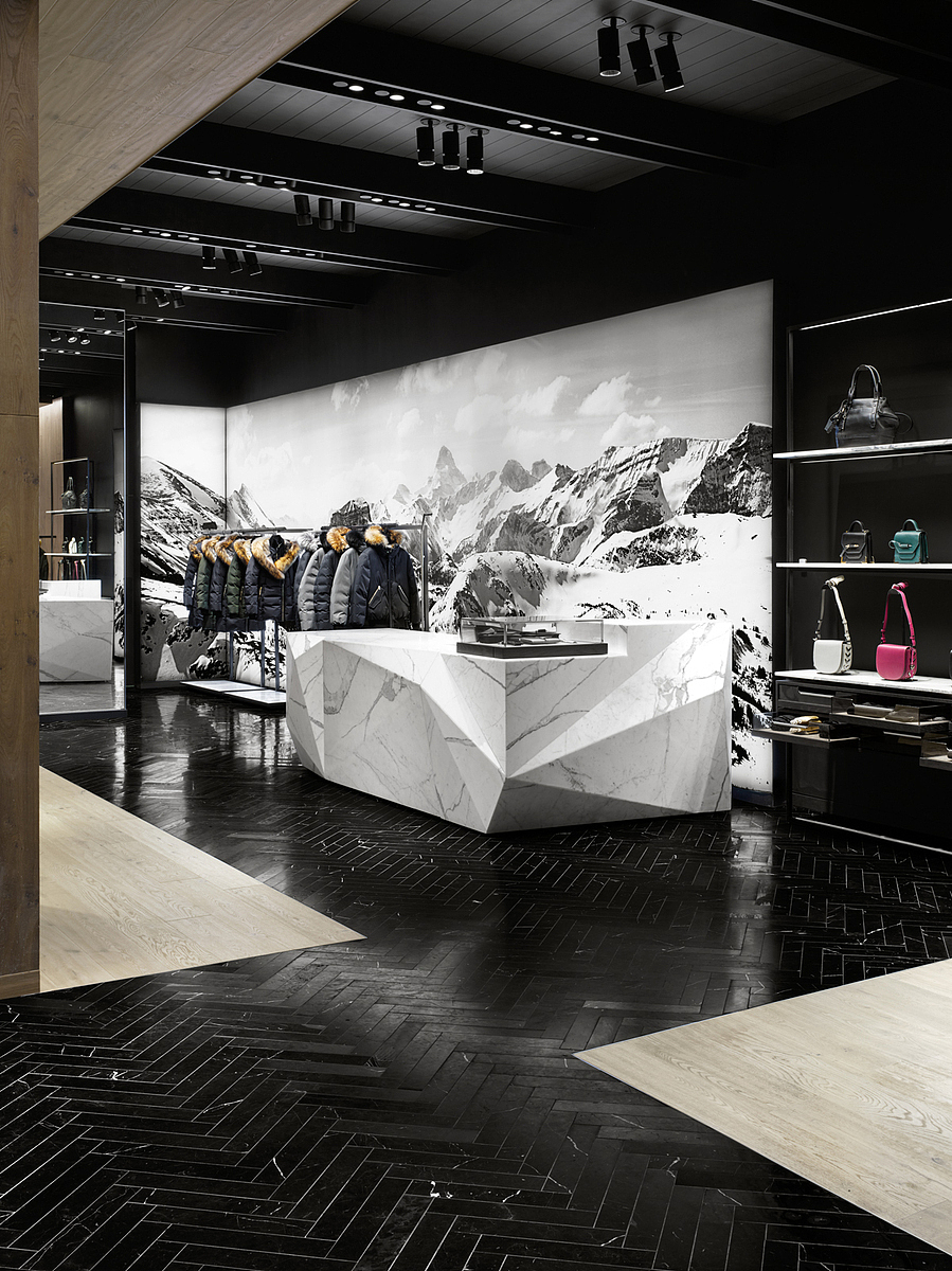 服装店设计案例鉴赏——成都专业服装店箱包店装修设计（图ZMzA0MzEyMzEy） - 商业空间设计 - 站酷设计师成都有木设计原创素材 - 站酷ZCOOL