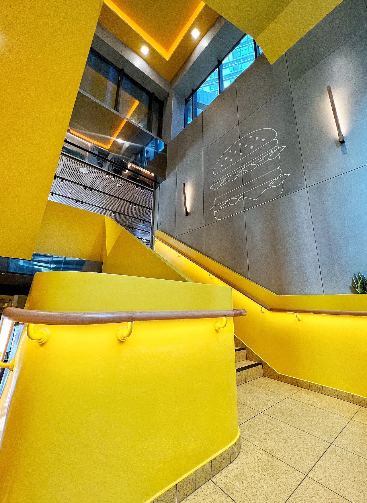 INGROUP x McDonald's|麦当劳长沙铂金岛-LEED零售金奖(图ZMzE4ODg0OTU2) - 商业空间设计 - 站酷设计师INGROUP创意设计原创素材 - 站酷ZCOOL