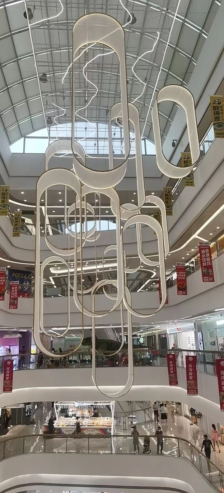 购物中心中庭美陈吊饰购物商场中厅吊挂装置布置铭星厂