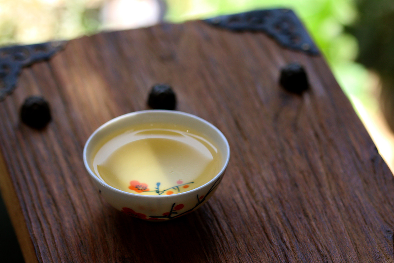 茶叶拍摄练习15----刮风寨薄片茶