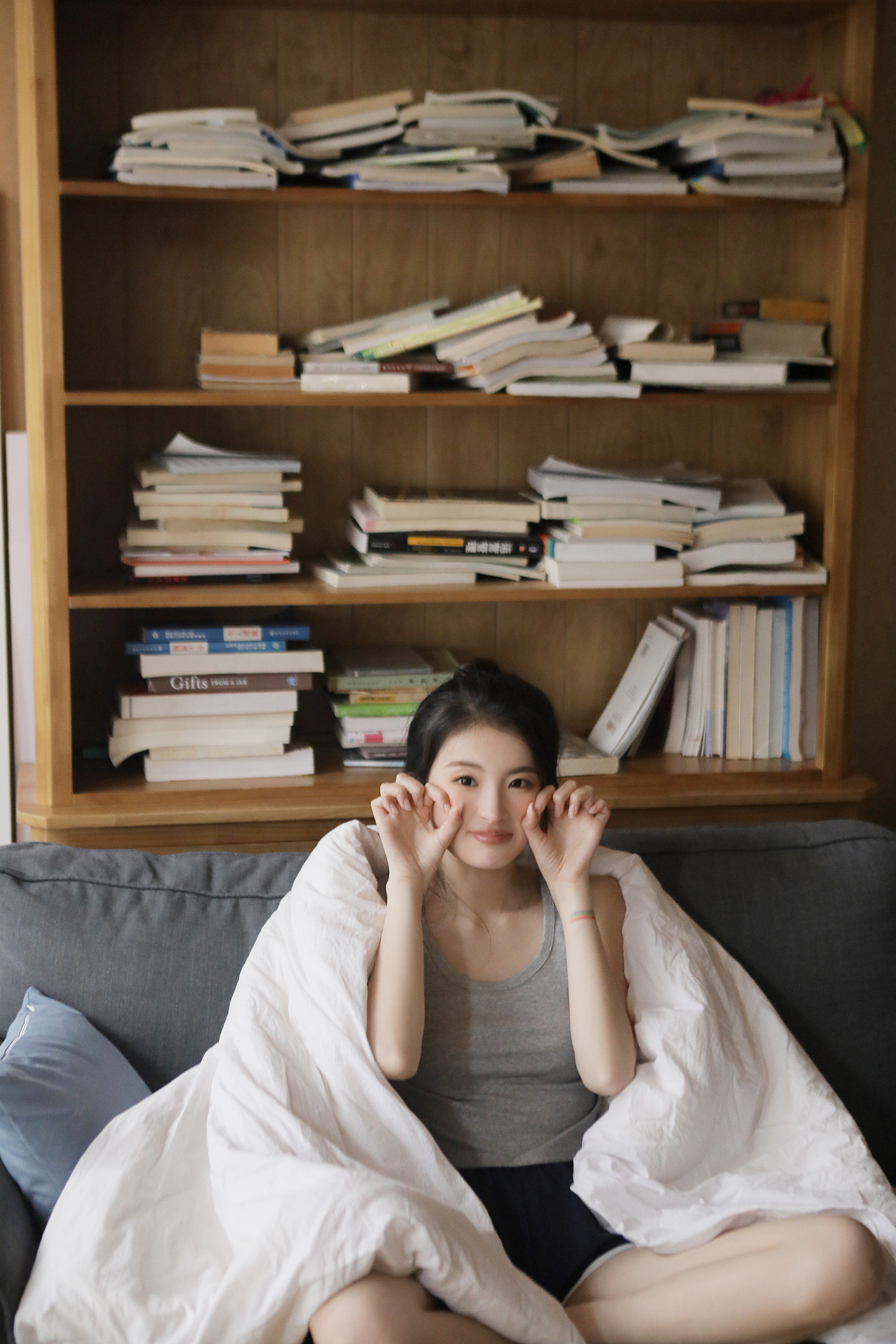 阴天（图ZMzIzNDE2NTE2） - 人像摄影 - 站酷设计师唐小苔原创素材 - 站酷ZCOOL