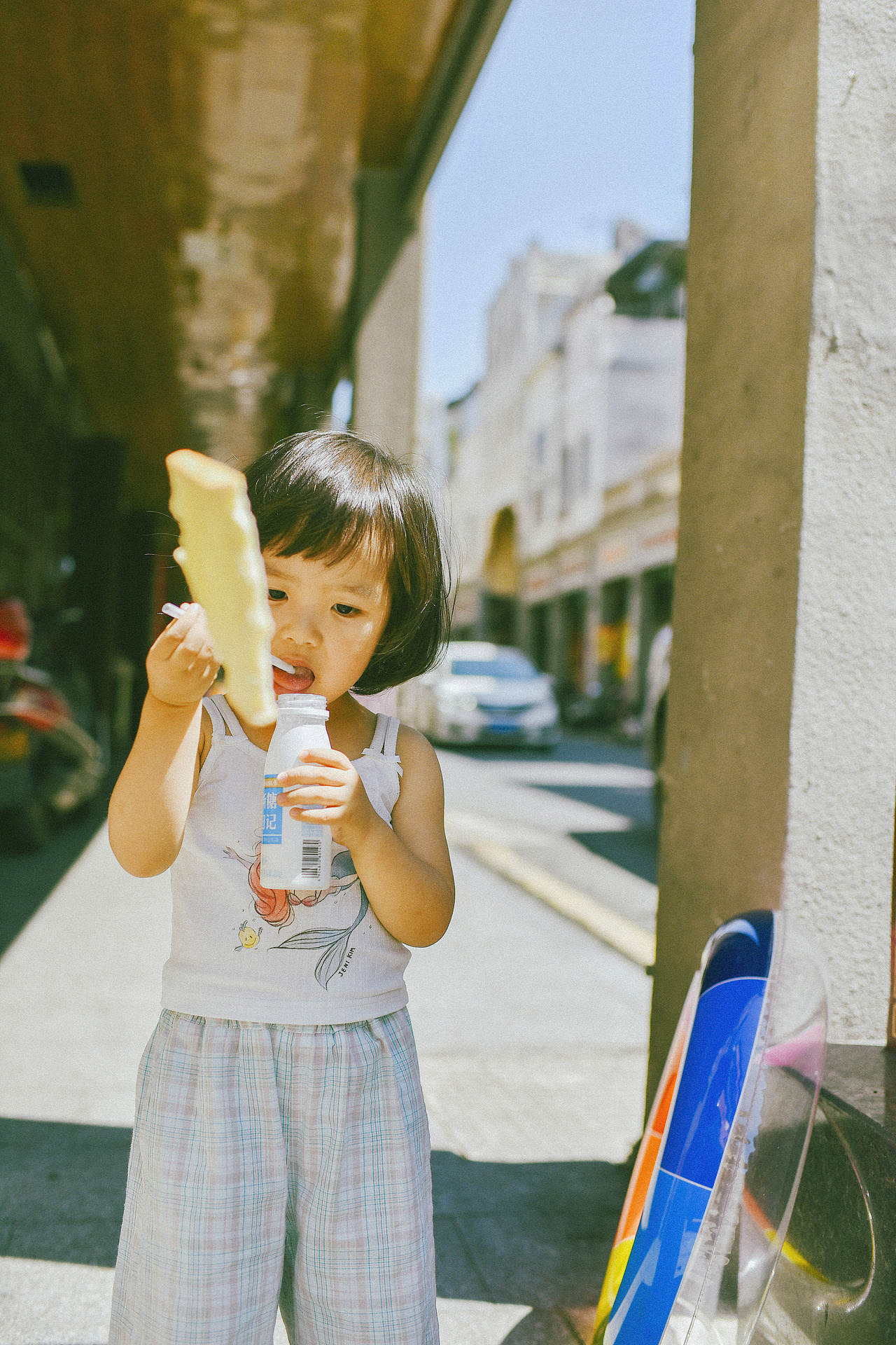 夏天、樹影、蟬鳴、冰糕、音樂、好心情（图ZMzcwNjc2ODY4） - 人像摄影 - 站酷设计师刘豌豆豆豆小姐原创素材 - 站酷ZCOOL