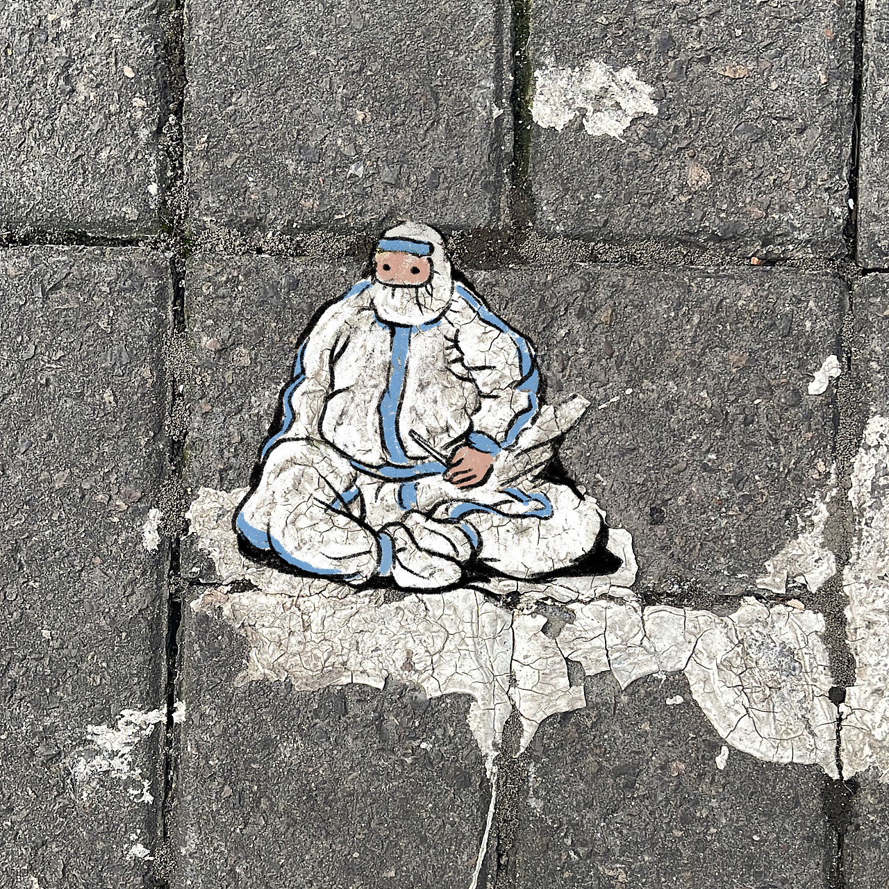 上海居家的两个多月画了超过六十个不同的大白