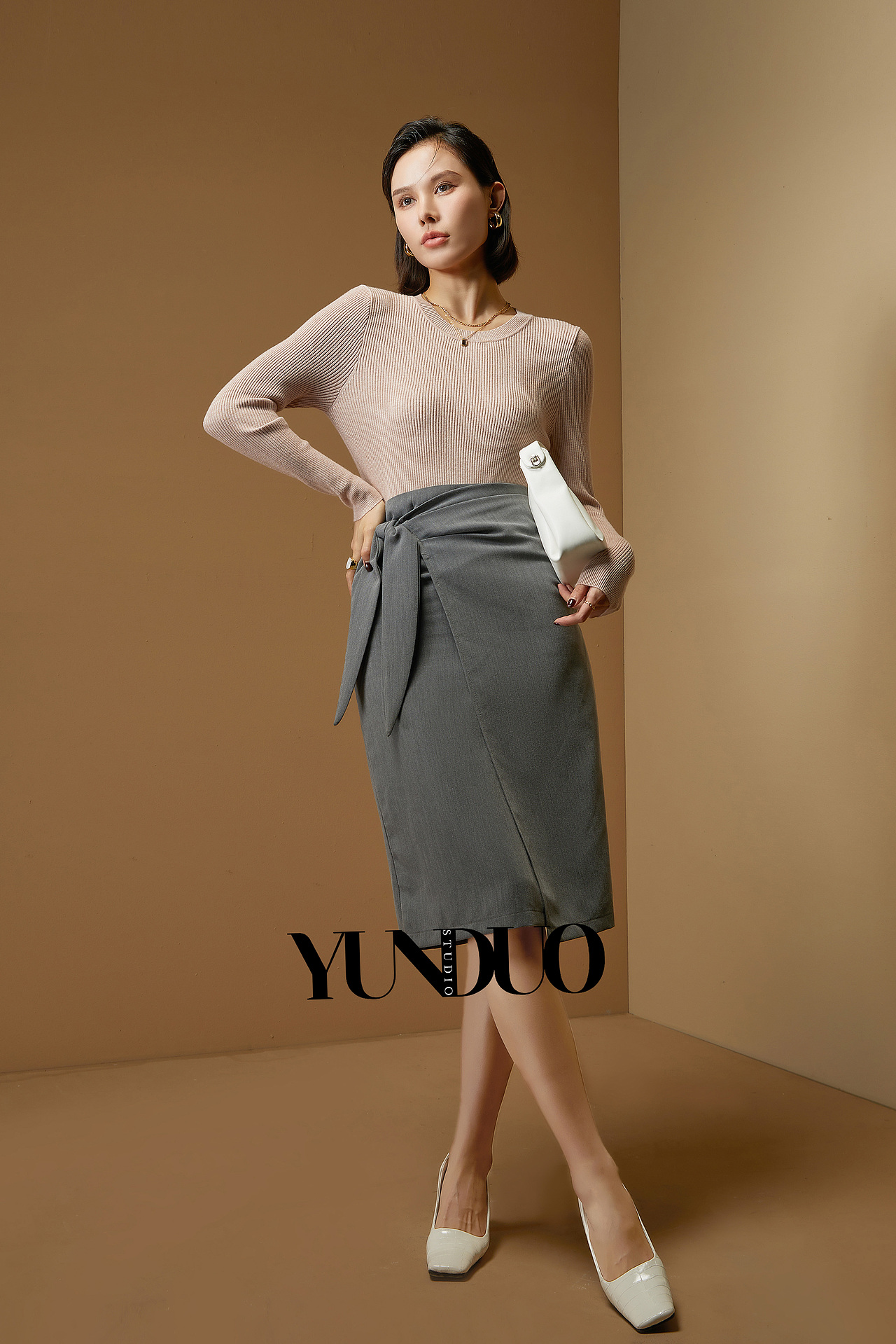 品牌:乔俪莎(QIAOLISHA) 秋冬打底衫