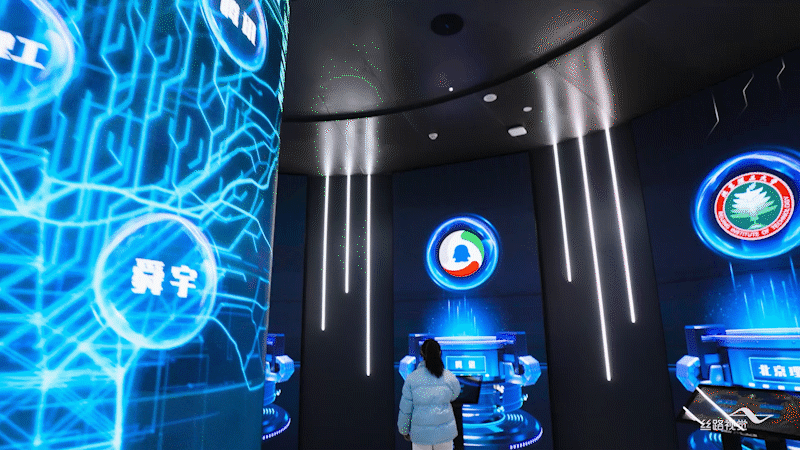 VR科创城展示中心：由“虚拟”走向“现实”（图ZMzM1MDAwODA0） - 展陈设计 - 站酷设计师路仔SILKROAD原创素材 - 站酷ZCOOL
