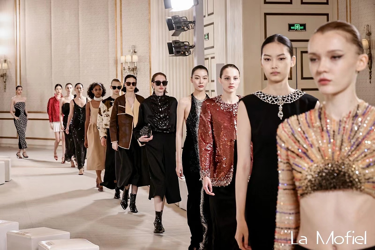 esee英模|LA MOFIEL 十周年大秀