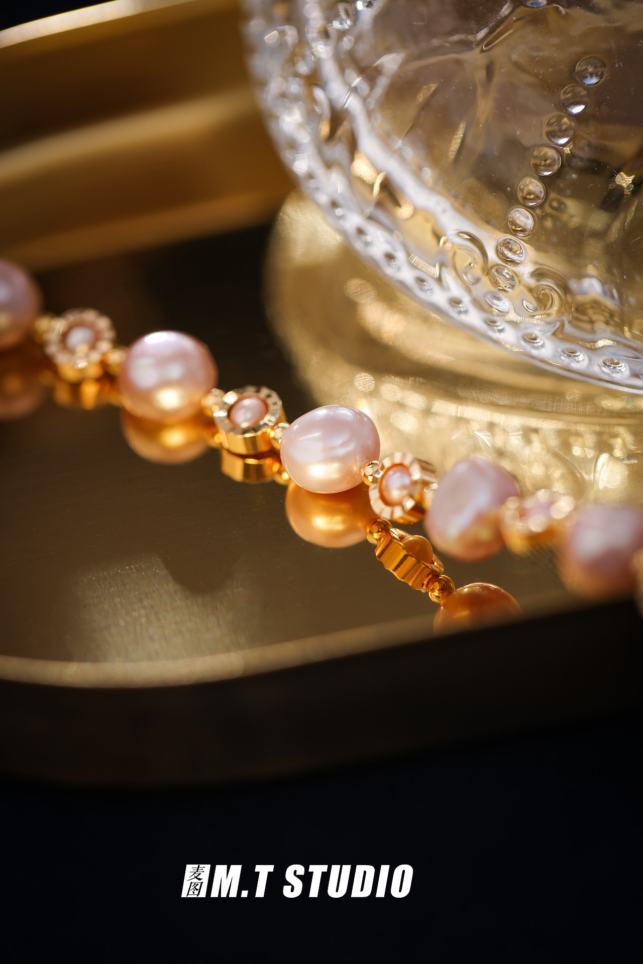 产品摄影 珠宝饰品手链静物复古平铺拍摄 饰品拍照