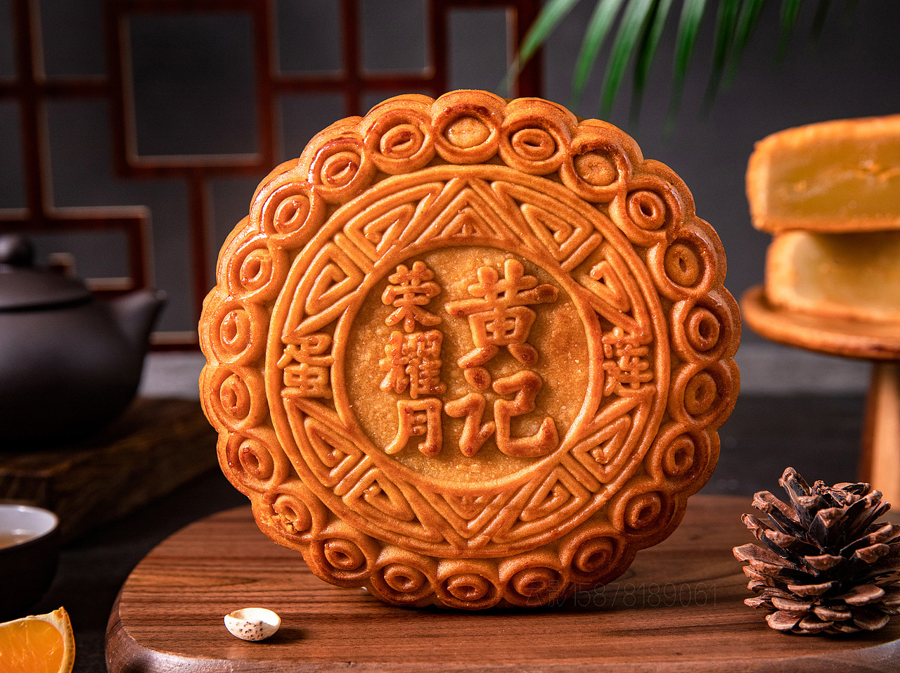 南寧商業(yè)產(chǎn)品拍攝 食品主圖攝影 中秋月餅美食圖片拍攝（圖ZMzExNDc4NjU2） - 產(chǎn)品攝影 - 站酷設(shè)計師廣西蕓影原創(chuàng)素材 - 站酷ZCOOL