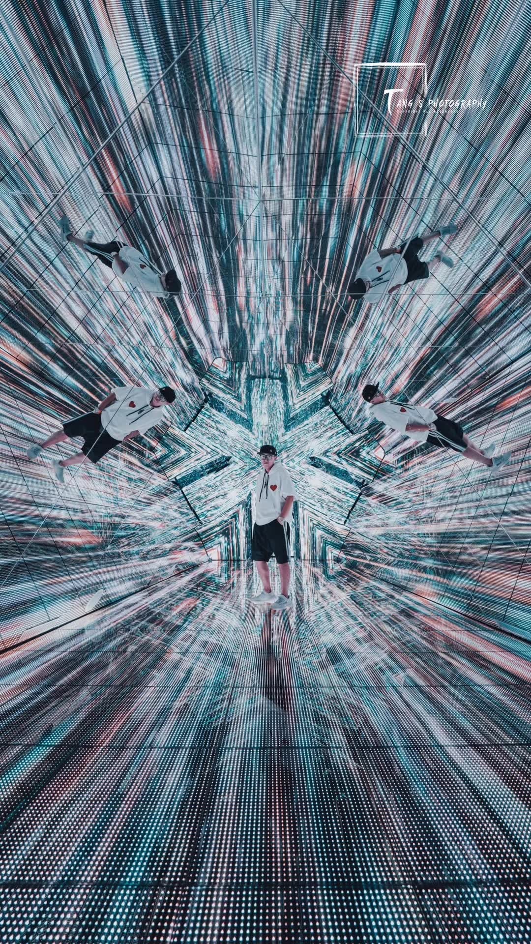 新媒体互动艺术装置《万花幻境》