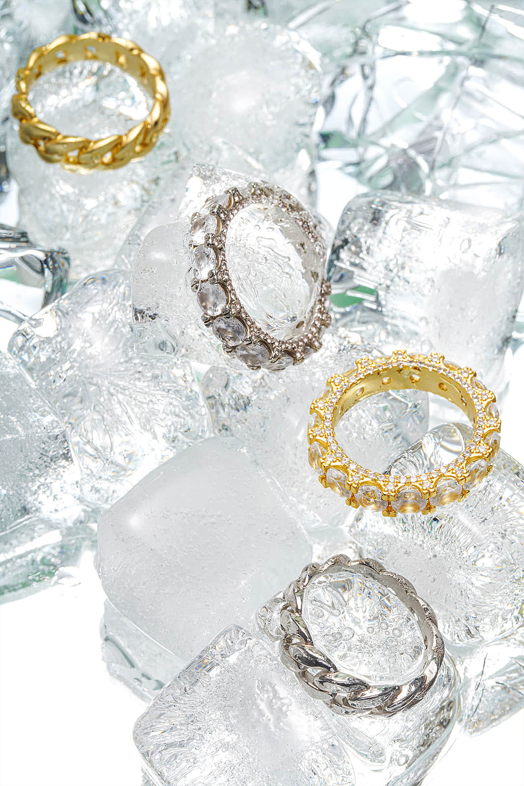 冰与珠宝创意拍摄（图ZMjkxOTgyMzA4） - 产品摄影 - 站酷设计师风洲摄影原创素材 - 站酷ZCOOL