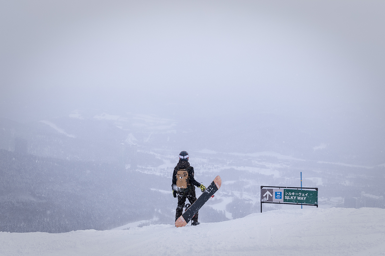 我在北海道滑雪（图ZMTA5MzkzMzU2） - 短片 - 站酷设计师魏编来了原创素材 - 站酷ZCOOL