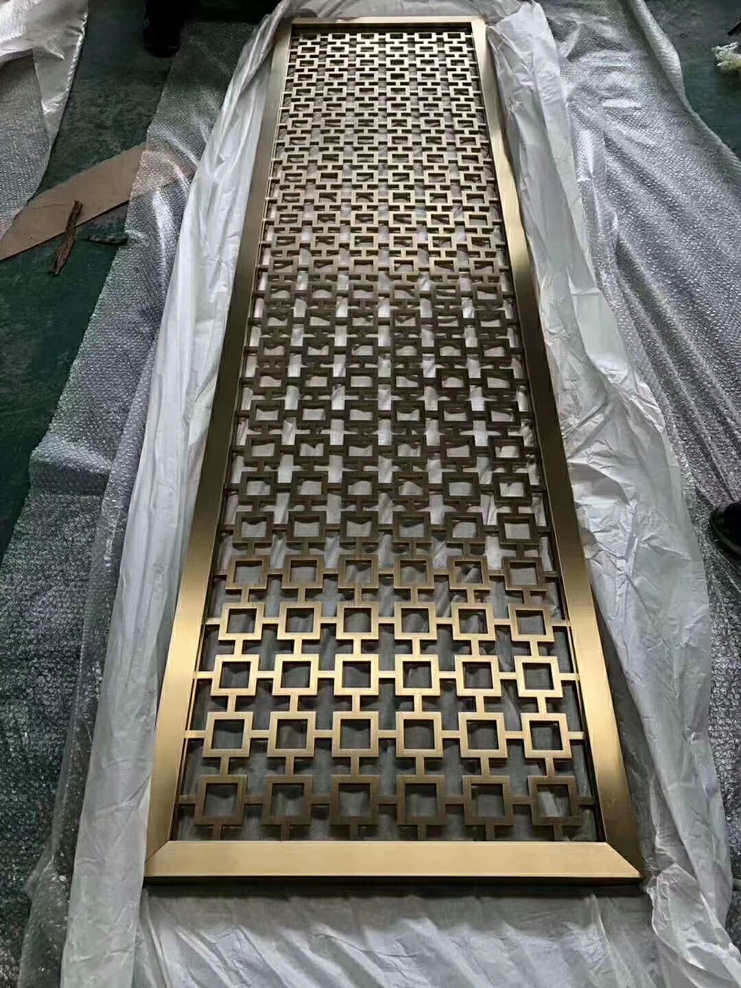 厂家直销不锈钢屏风激光镂空隔断定做