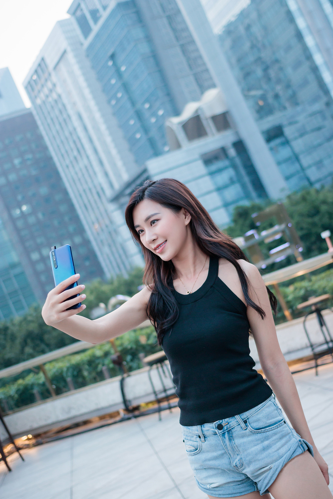 vivo S1 Pro钟情蓝&小姐姐上手