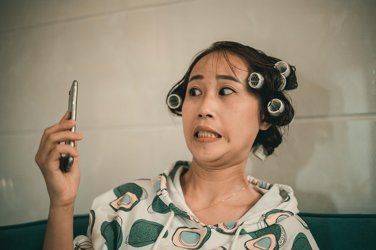 包租婆 养成记（图ZMTkwMzM2OTM2） - 人像摄影 - 站酷设计师多得多得多原创素材 - 站酷ZCOOL