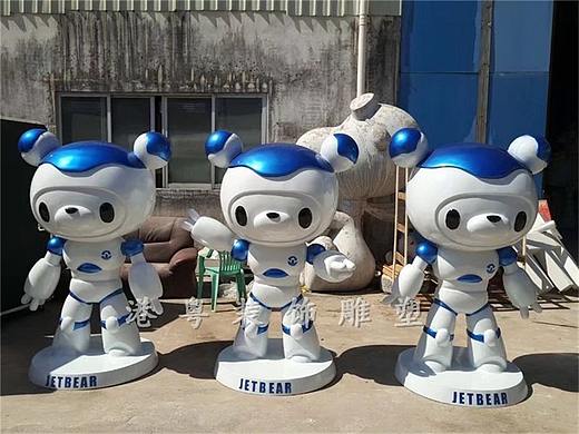 澳门商场美陈潮玩玻璃钢机器人雕塑吉祥物IP形象主题展