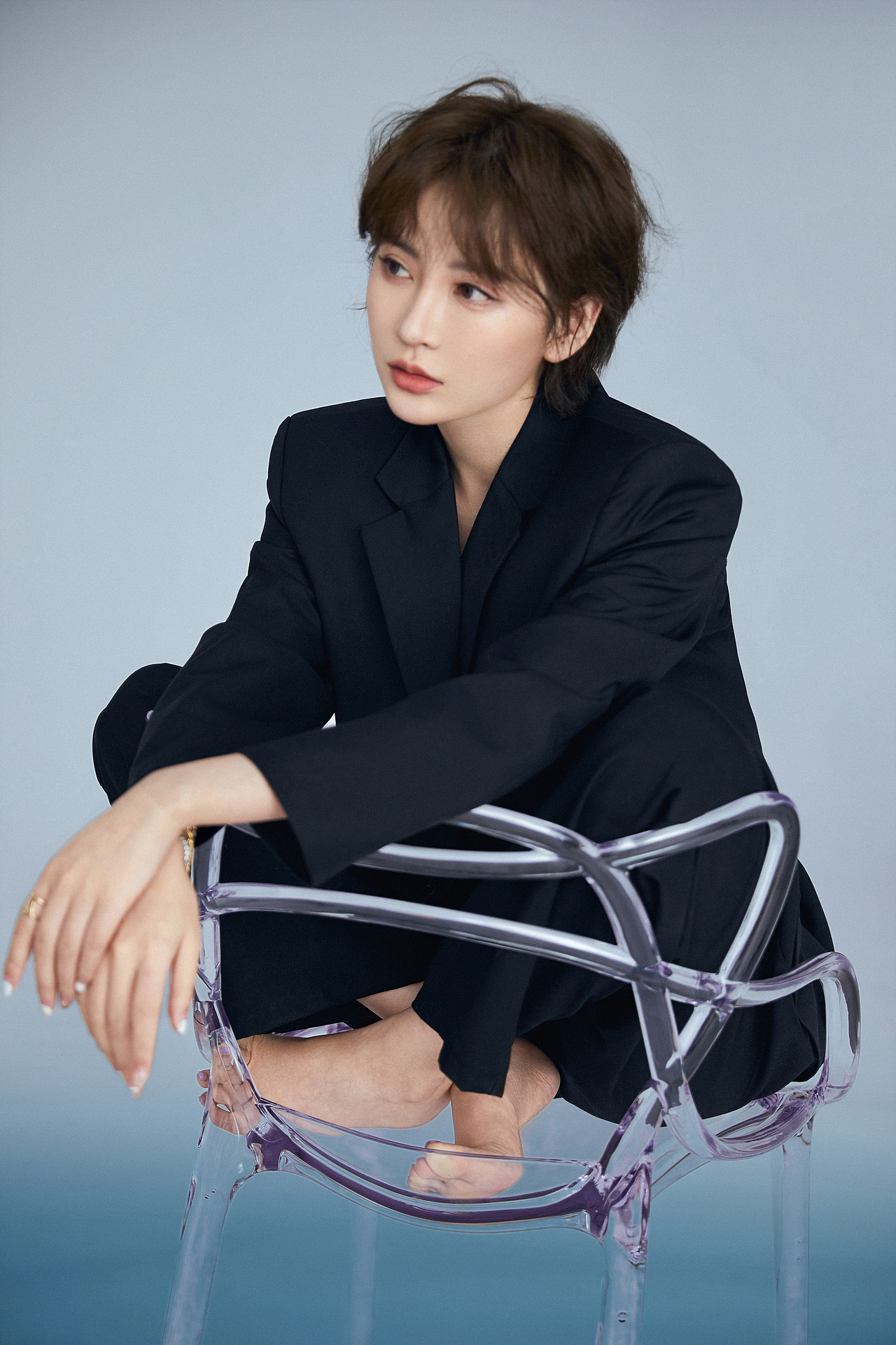 置身于海水🌊（图ZMjMwMjYxMTIw） - 人像摄影 - 站酷设计师周周商业修图原创素材 - 站酷ZCOOL