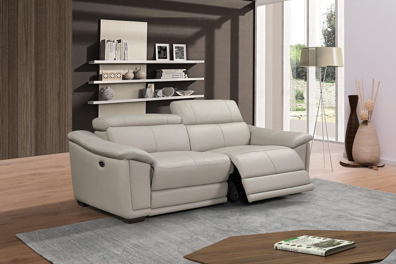 东莞家具摄影,东莞画册设计,双人沙发床现场拍摄图