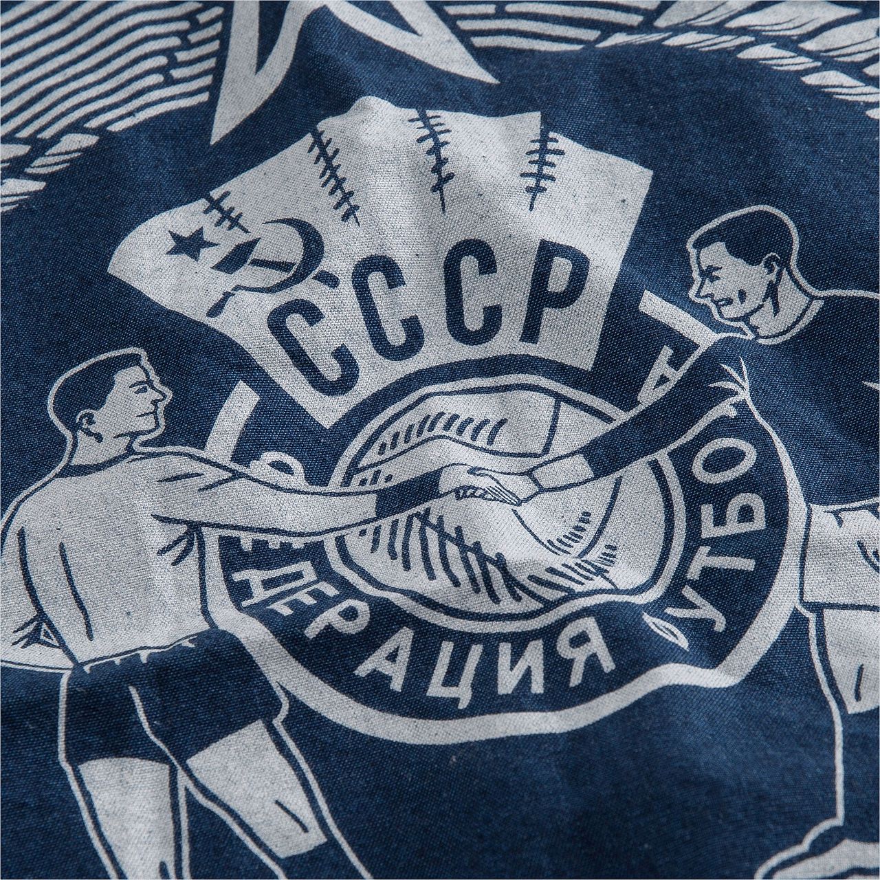 HAND IN HAND 复古苏联队徽 蓝染方巾（图ZMTIwNDkzNDE2） - 休闲/流行服饰 - 站酷设计师十贰码原创素材 - 站酷ZCOOL