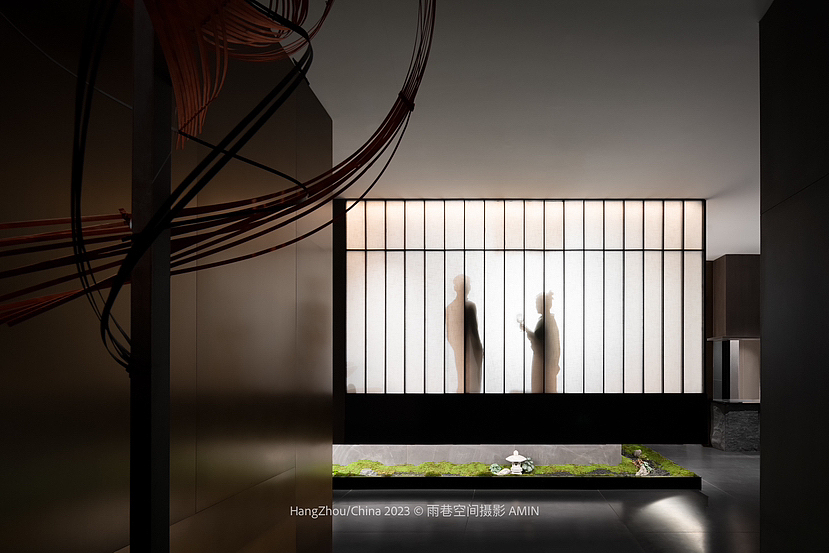 我借人间三两风 填我八千江南梦