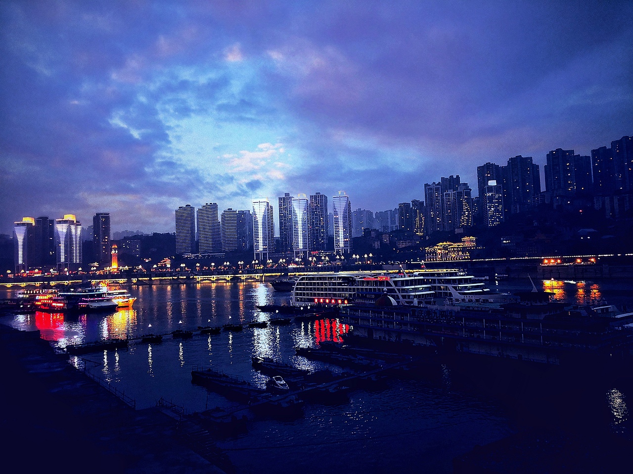 重庆朝天门码头手机摄影