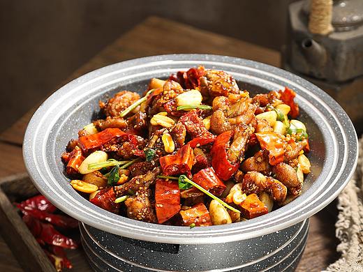 干锅牛蛙拍摄案例