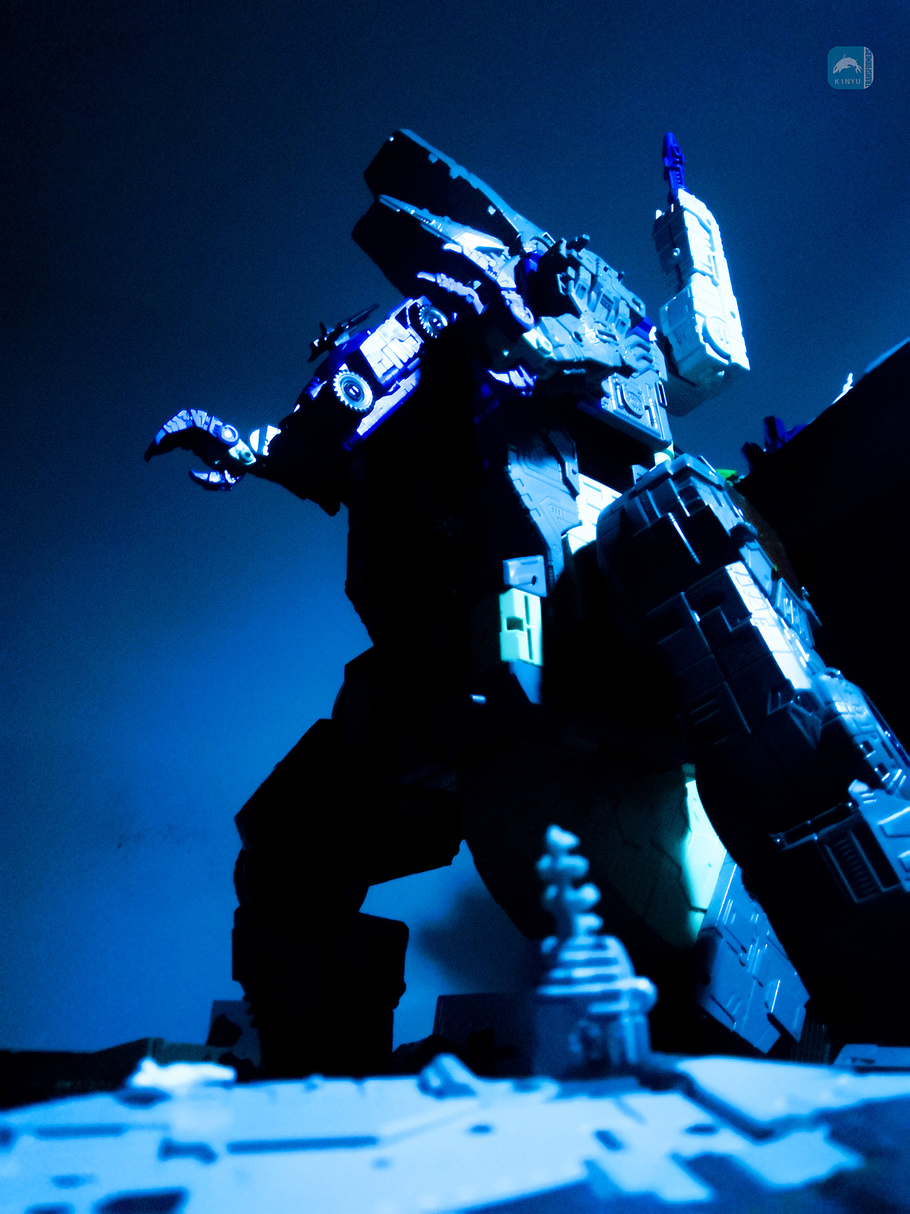 变形金刚 泰坦级 铁甲龙