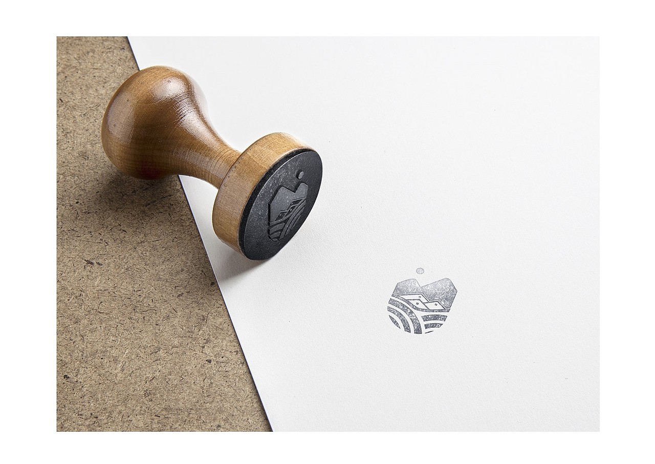 宜春四方井水库康养旅游度假区logo设计和应用2（图ZMTUyMDI2NzY0） - Logo - 站酷设计师天正品牌策划原创素材 - 站酷ZCOOL