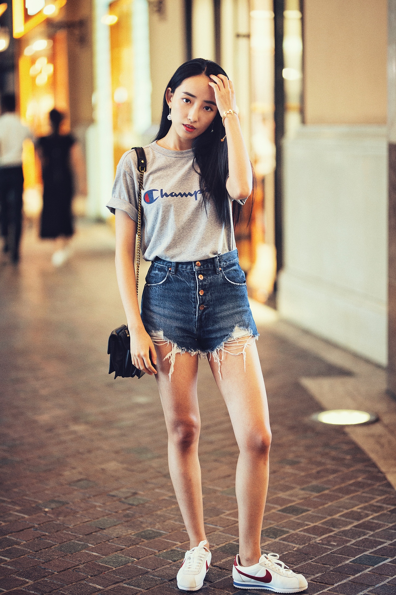 《夏夜》（图ZMTY0MDE5MTA0） - 人像摄影 - 站酷设计师喾葩原创素材 - 站酷ZCOOL